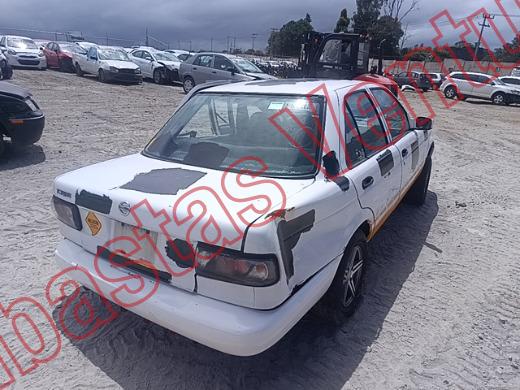 NISSAN TSURU 2015, foto 5 de 19