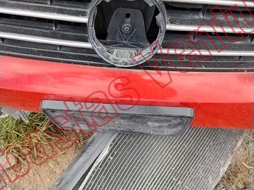 VOLKSWAGEN JETTA 2018, foto 18 de 19