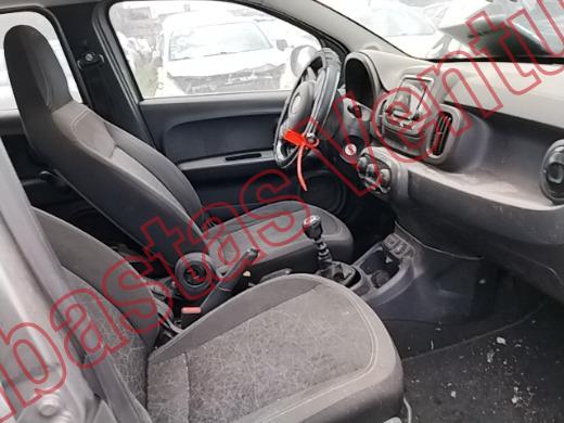 FIAT MOBI 2017, foto 12 de 19