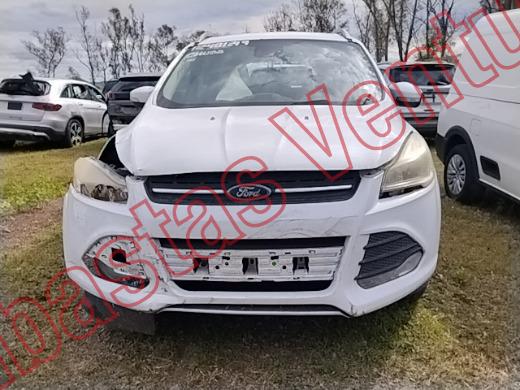 FORD ESCAPE 2016, foto 2 de 19