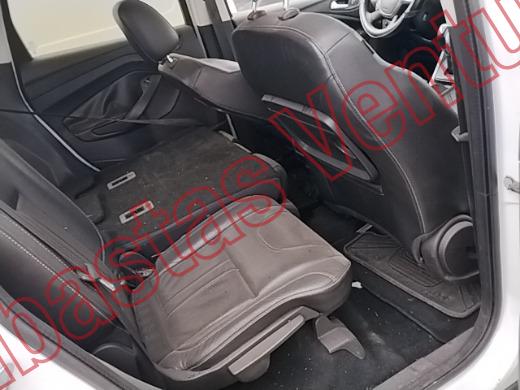FORD ESCAPE 2016, foto 13 de 19
