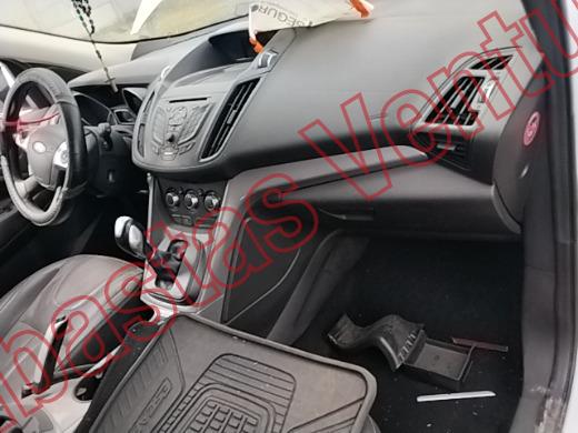 FORD ESCAPE 2016, foto 14 de 19