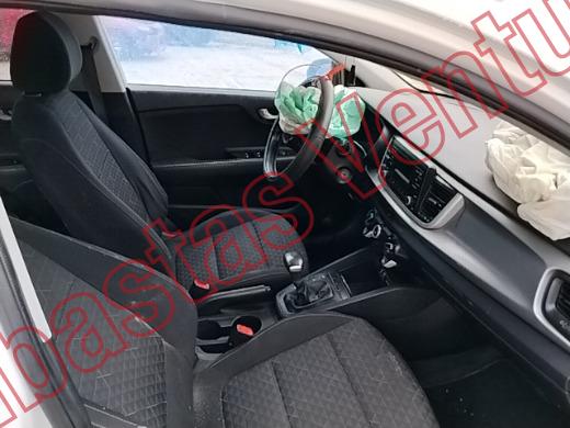 KIA RIO 2020, foto 12 de 19