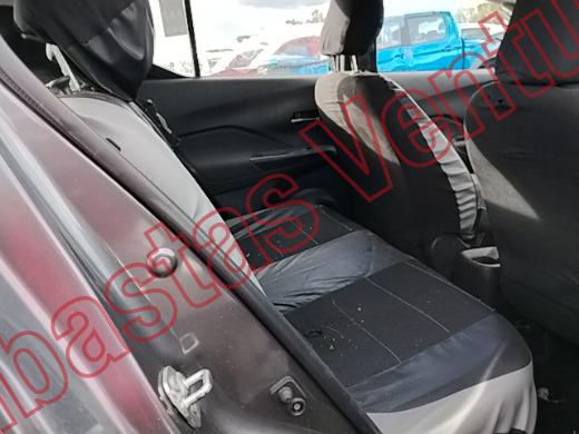 NISSAN KICKS 2018, foto 13 de 19