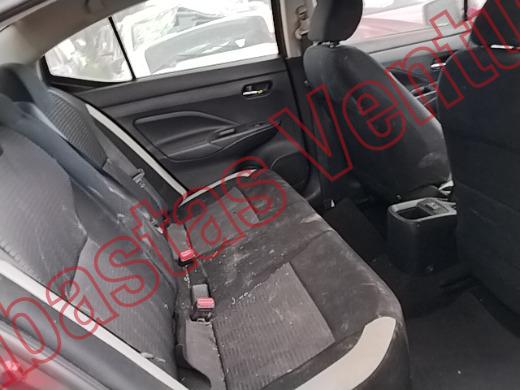 NISSAN VERSA 2022, foto 13 de 19