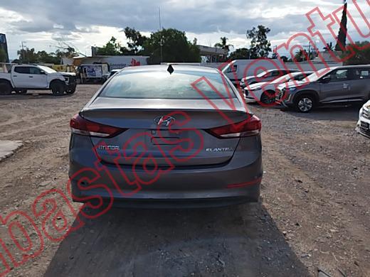 HYUNDAI ELANTRA 2018, foto 6 de 19