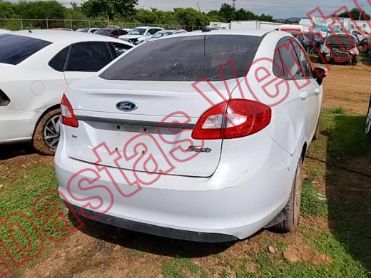 FORD FIESTA 2013, foto 6 de 19