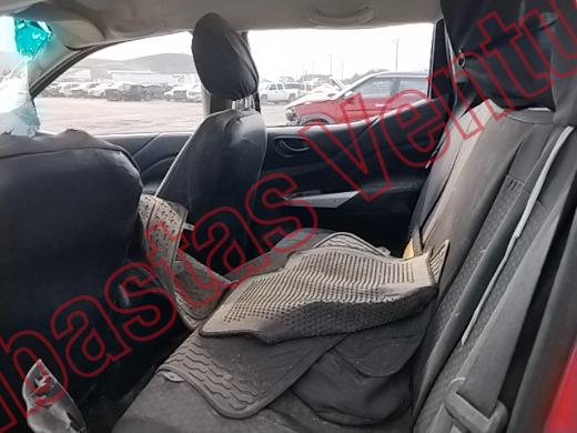 NISSAN FRONTIER  2016, foto 16 de 19