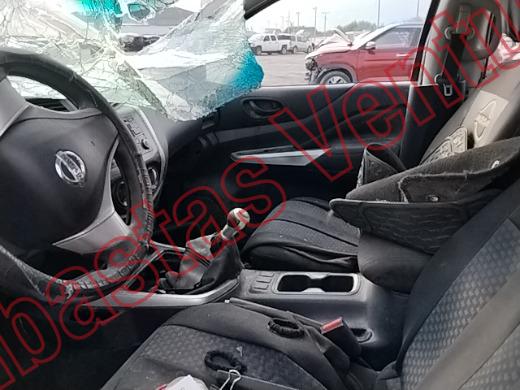 NISSAN FRONTIER  2016, foto 17 de 19