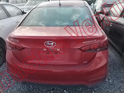 HYUNDAI ACCENT 2022, foto 6 de 19