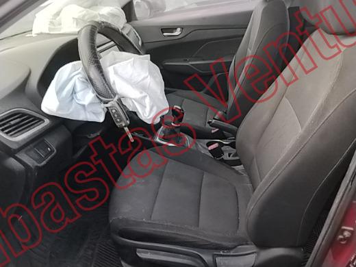 HYUNDAI ACCENT 2022, foto 17 de 19
