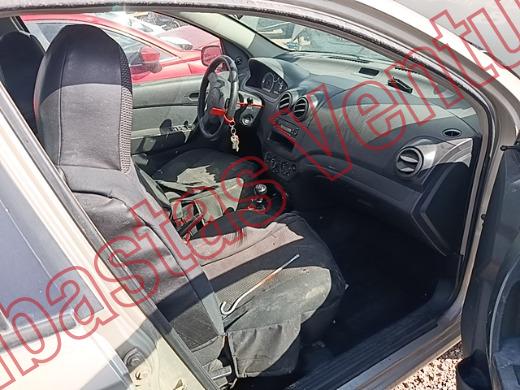 CHEVROLET AVEO 2016, foto 12 de 19