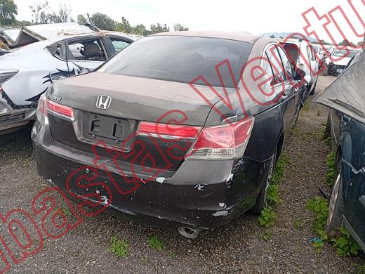 HONDA ACCORD 2011, foto 5 de 19