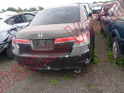 HONDA ACCORD 2011, foto 6 de 19