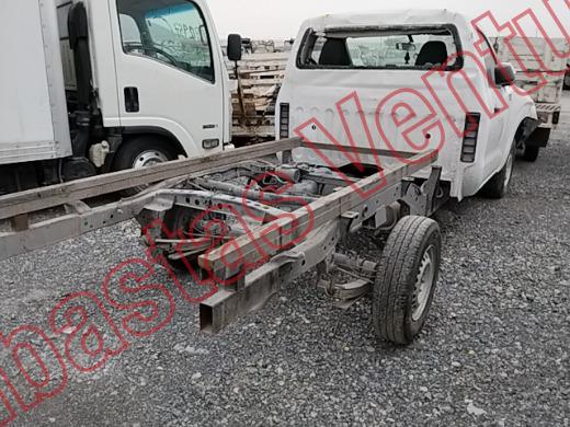 NISSAN NP300 2019, foto 5 de 19