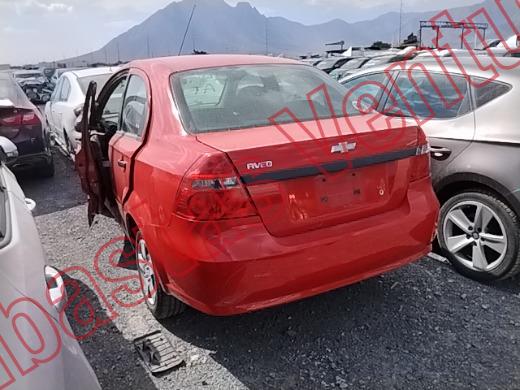 CHEVROLET AVEO 2015, foto 7 de 19