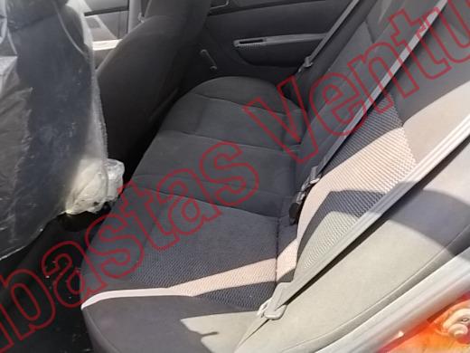CHEVROLET AVEO 2015, foto 16 de 19