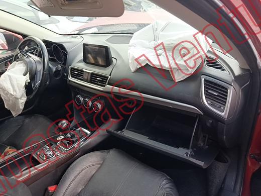 MAZDA 3 2018, foto 14 de 19