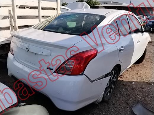 NISSAN VERSA 2016, foto 5 de 19