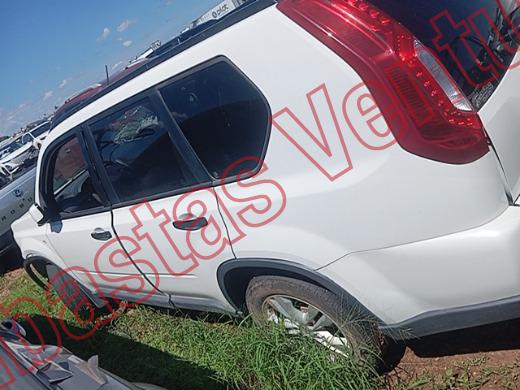 NISSAN X-TRAIL 2013, foto 8 de 19