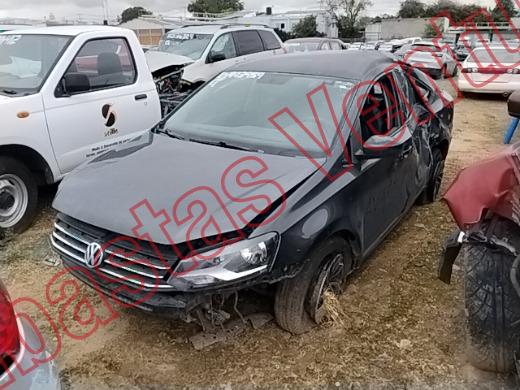 VOLKSWAGEN VENTO 2016, foto 1 de 19