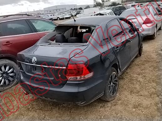 VOLKSWAGEN VENTO 2016, foto 5 de 19