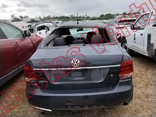 VOLKSWAGEN VENTO 2016, foto 6 de 19