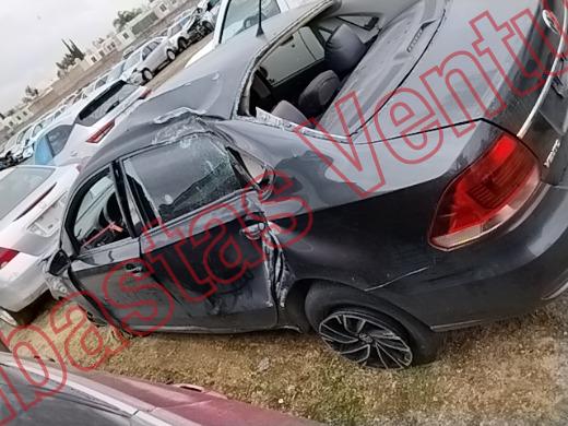 VOLKSWAGEN VENTO 2016, foto 8 de 19