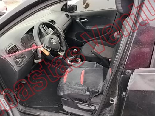VOLKSWAGEN VENTO 2016, foto 17 de 19