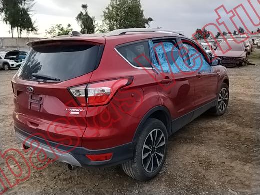FORD ESCAPE 2018, foto 5 de 19