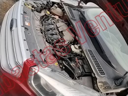 FORD ESCAPE 2018, foto 9 de 19