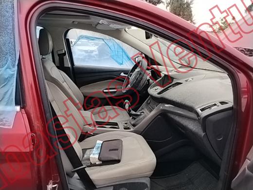 FORD ESCAPE 2018, foto 12 de 19