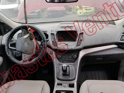 FORD ESCAPE 2018, foto 14 de 19