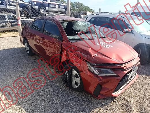 TOYOTA YARIS 2023, foto 4 de 19