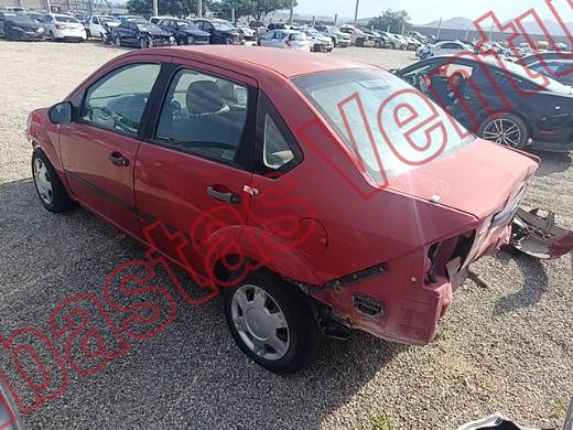 FORD FIESTA 2006, foto 8 de 19