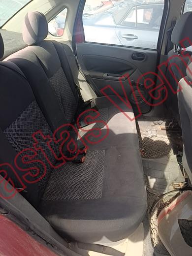 FORD FIESTA 2006, foto 12 de 19