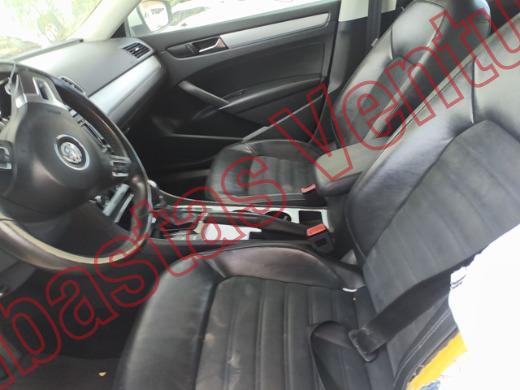 VOLKSWAGEN PASSAT 2013, foto 17 de 19