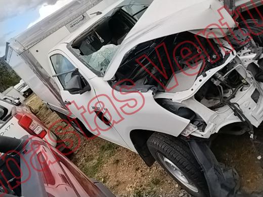 TOYOTA HILUX 2020, foto 4 de 19