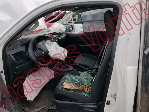 TOYOTA HILUX 2020, foto 17 de 19