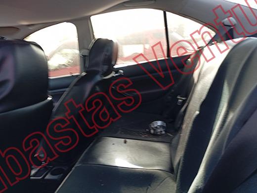 VOLKSWAGEN JETTA 2008, foto 16 de 19