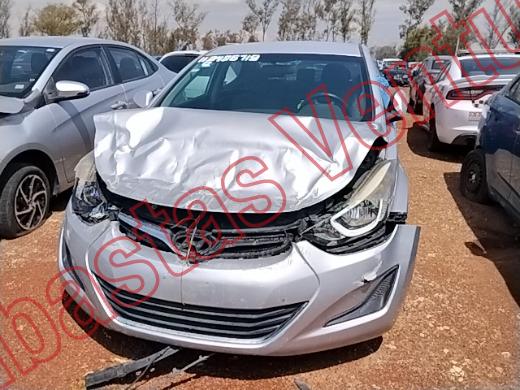 HYUNDAI ELANTRA 2016, foto 2 de 19