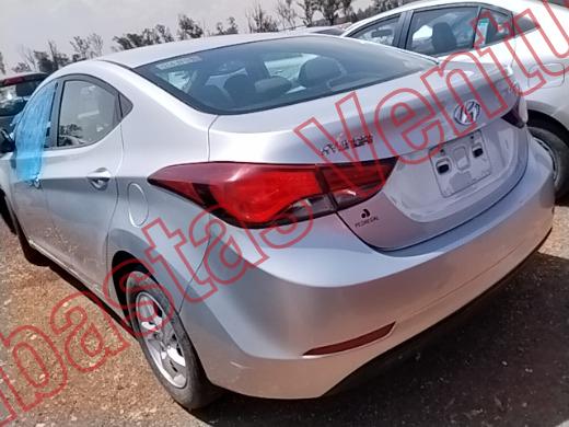 HYUNDAI ELANTRA 2016, foto 7 de 19