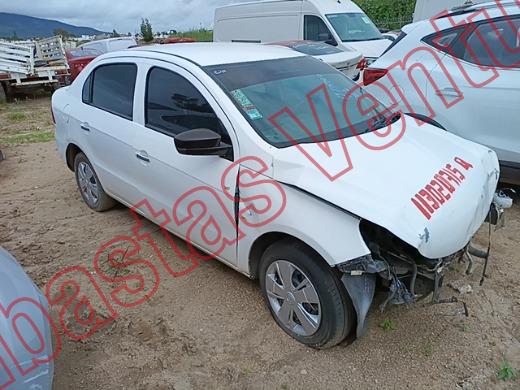 VOLKSWAGEN GOL SEDAN 2013, foto 4 de 19