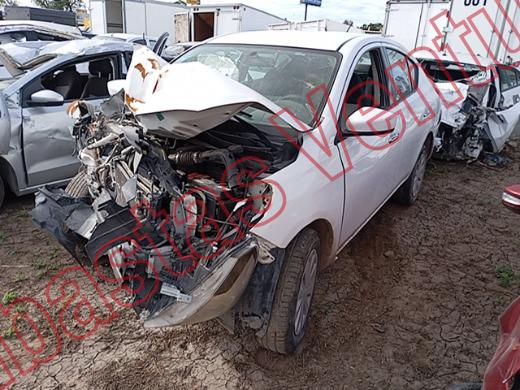 NISSAN VERSA 2018, foto 1 de 19