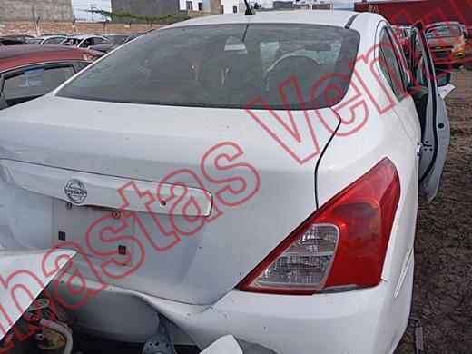 NISSAN VERSA 2018, foto 6 de 19