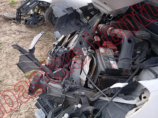 NISSAN VERSA 2018, foto 9 de 19