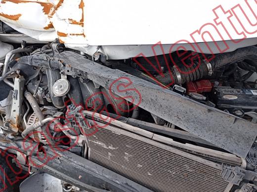 NISSAN VERSA 2018, foto 10 de 19