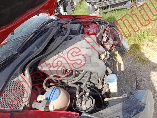VOLKSWAGEN VENTO 2014, foto 11 de 19