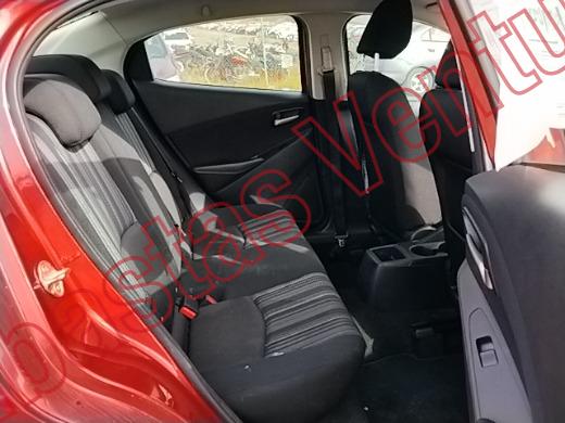 MAZDA MAZDA 2 2021, foto 13 de 19