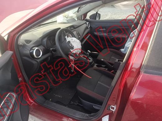 NISSAN VERSA 2024, foto 17 de 19